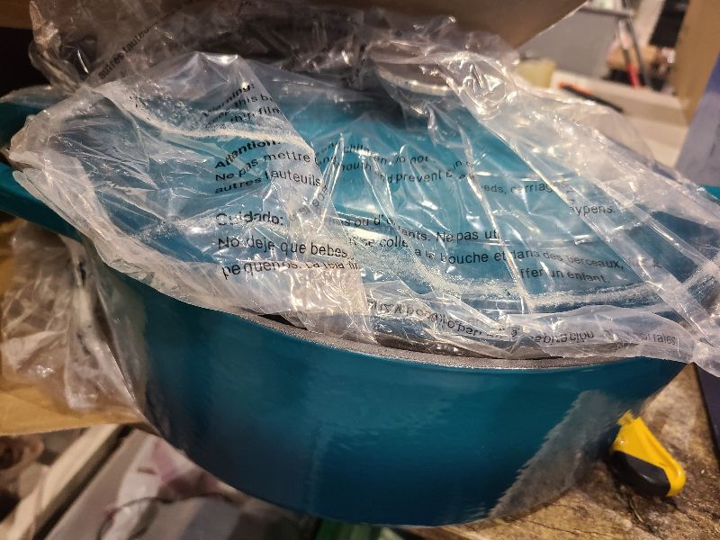 Photo 1 of Crock-Pot Artisan Oval Enameled Cast Iron Dutch Oven, 7-Quart, Teal Ombre