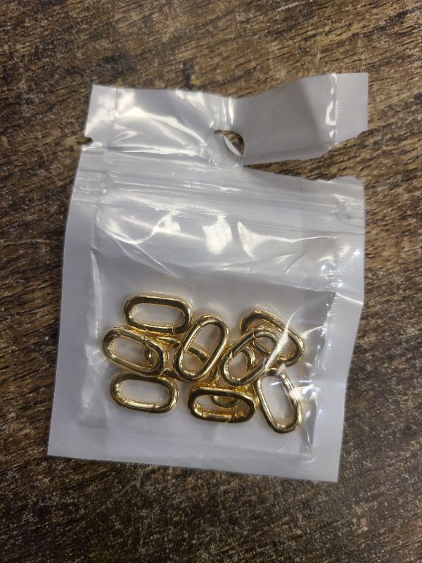 Photo 1 of 10 Pcs 18K Gold Oval Clasp Spring Claps Connector Necklace Connector Spring Clasps Keychain Carabiner Lock Clasps for DIY Jewelry Necklace Bracelet Making Key Rings (S(0.55x0.32x0.08in), Gold)