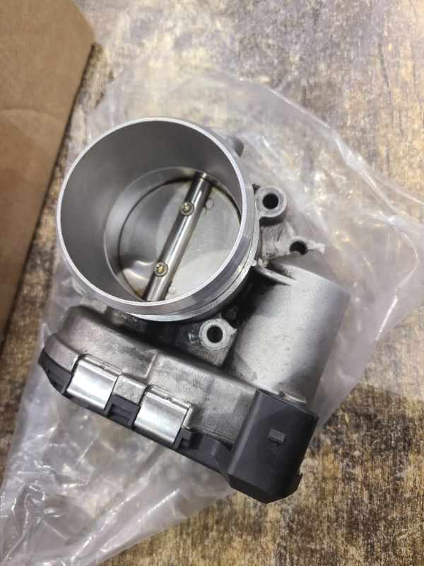 Photo 1 of ADIGARAUTO S20151 Throttle Body Compatible with 2000-2006 Audi A4 /2000-2006 Audi A4 Quattro /1999-2005 Volkswagen Passat 1.8L 2.0L