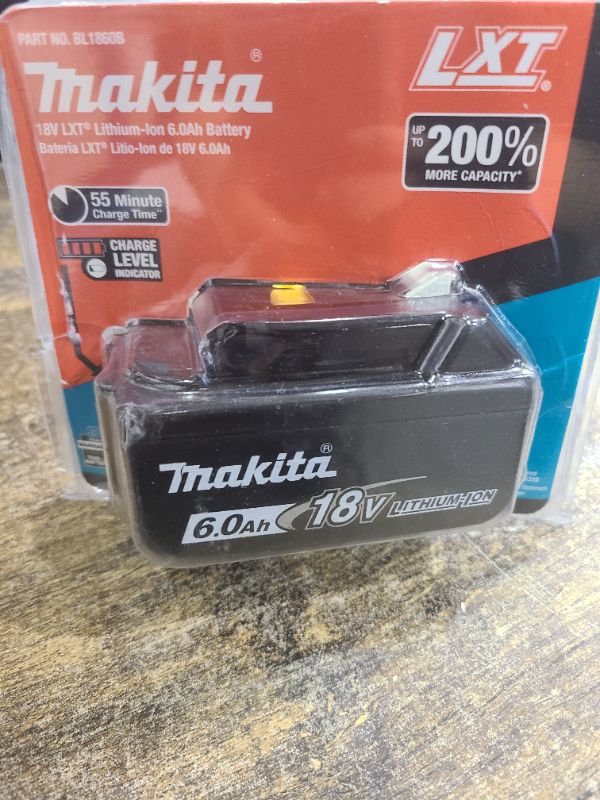 Photo 1 of Makita BL1860B 18V LXT Lithium-Ion 6.0 Ah Battery