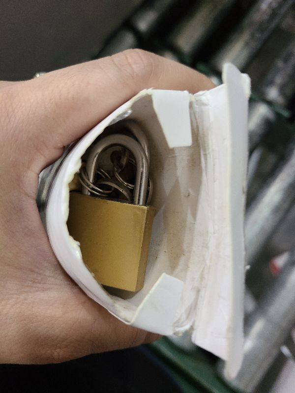 Photo 1 of 32mm Small Padlock with Key, 6 Pcs Solid Lock Locker Lock with Key, Waterproof and Rust Resistant Padlock for Locker for Gym, Suitcase, Door, Fence