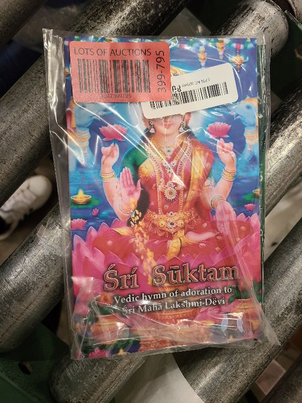 Photo 1 of ?rí S?ktam: Vedic hymn of adoration to ?rí Mah? Lakshmi Dëví