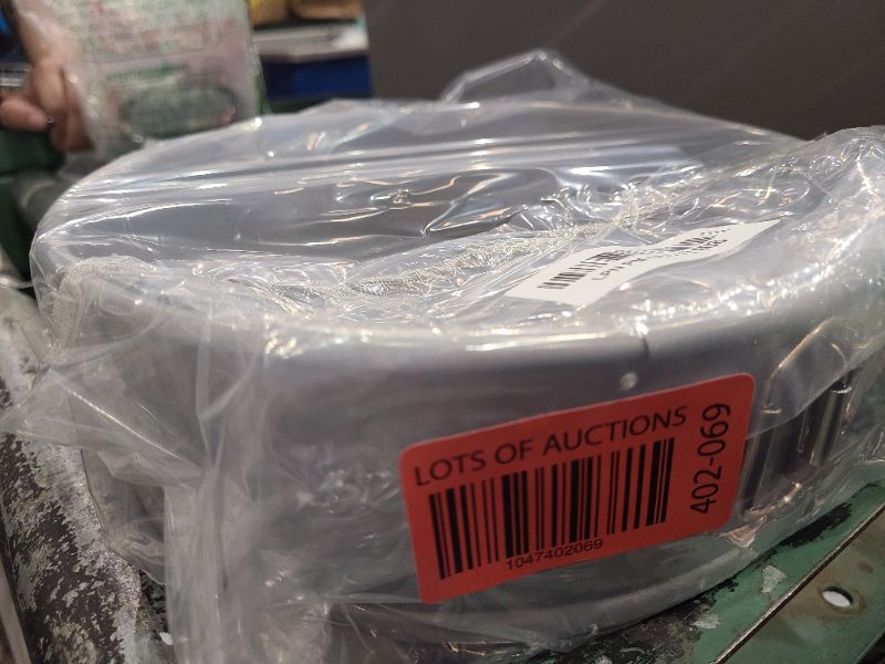Photo 1 of 9.5" Non-stick Spring Form Pan
