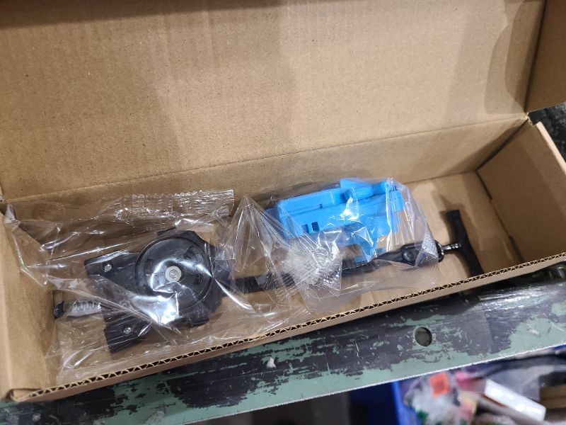Photo 1 of 2PCS Metal Fusion Launcher (Only Compatible with Metal Fusion)