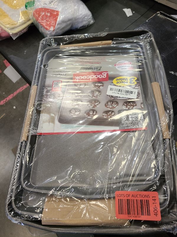 Photo 1 of GoodCook Everyday Nonstick Carbon Steel Baking Sheet Set, 3 Pack – Small 13” x 9”, Medium 15” x 10”, Large 17” x 11” – Carbon Steel Cooking Pans, Cookie Sheet Bakeware Set
