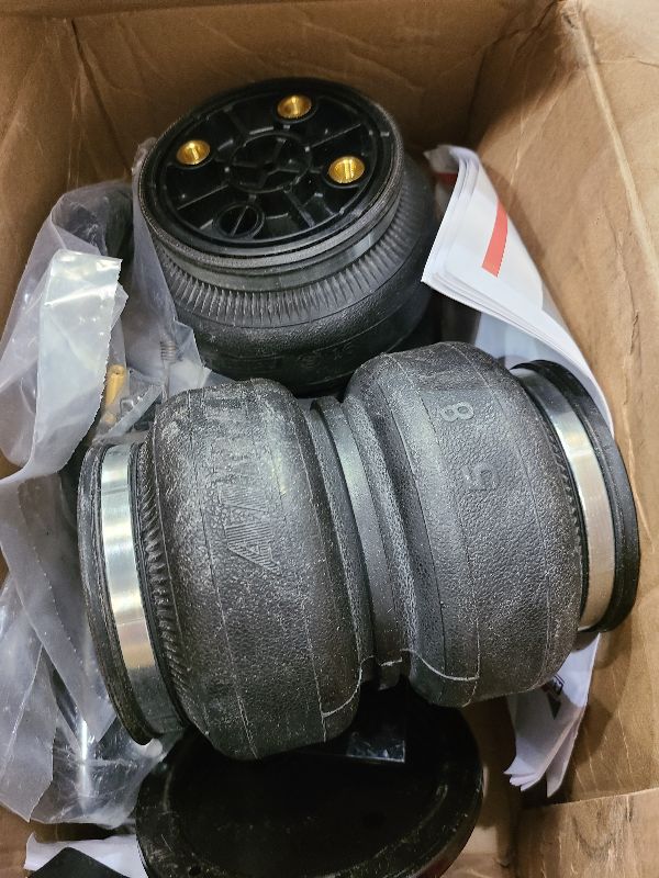 Photo 1 of Air Lift 88204 LoadLifter 5000 Ultimate Air Spring Kit