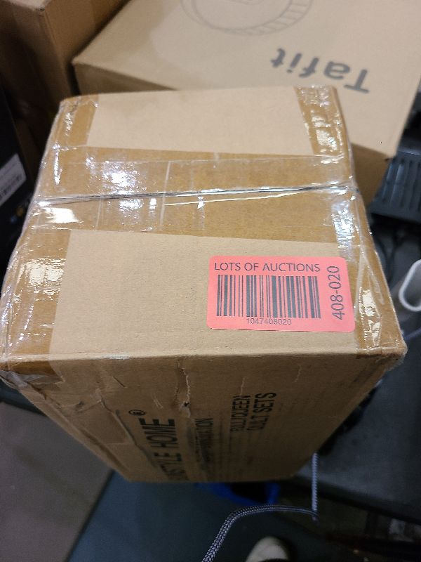 Photo 1 of SunStyle Home Queen Quilt Bedding Set, Lightweight Summer Bedspreads Coverlets, Full Queen Size Quilt, Luxury Durable Quilted Stitching Bed Cover with 2 Shams All Season 3pcs, Light Grey