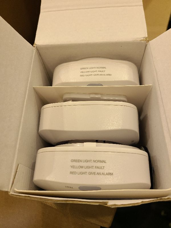 Photo 1 of 3 Packs Carbon Monoxide Detectors - Hembisen CO Alarm Detector Monitor Battery Operated with Digital Display for House Kitchen Restaurant Hotel Office