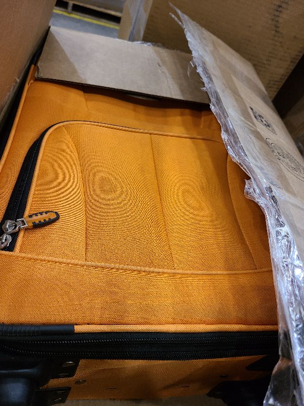 Photo 1 of Rockland 19" Pasadena Expandable Spinner Carry On
