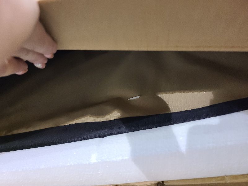 Photo 1 of Amazon Basics Dog Crate