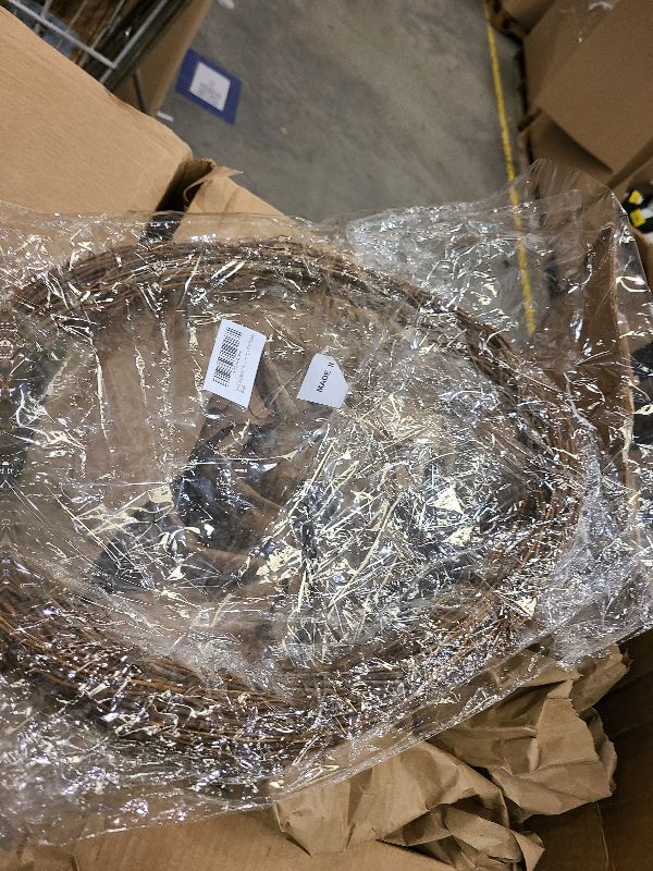 Photo 1 of 16inch Large Natural Grapevine Wreath Rings Rattan Vine Branch Wreath Hoop for DIY Craft Wreath Christmas Easter Holiday Decoration Seasonal Decors (1pcs 40cm/16inch)