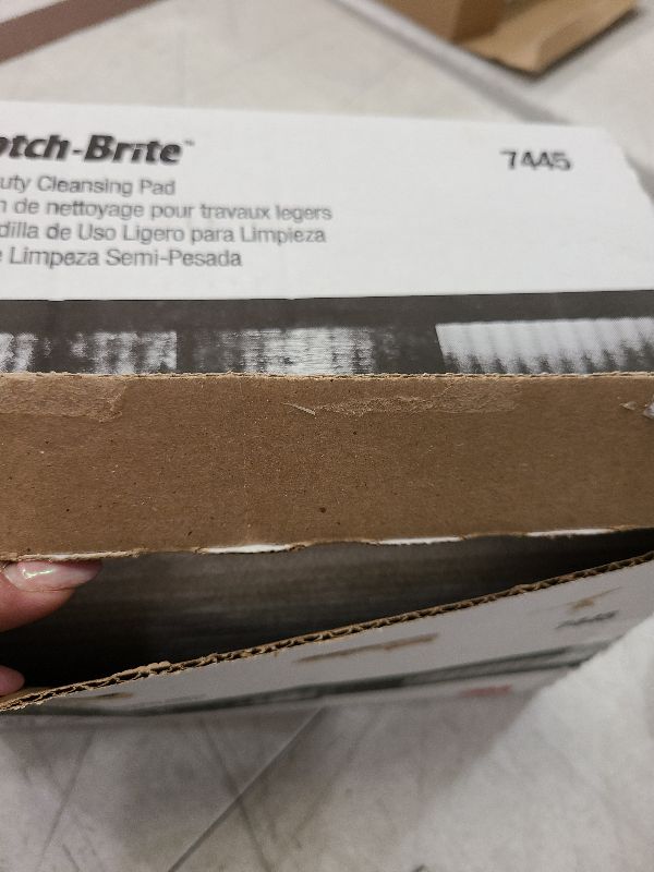Photo 1 of 3M 98 - Scotch-Brite PROFESSIONAL Light-Duty Cleansing Pad 98 M