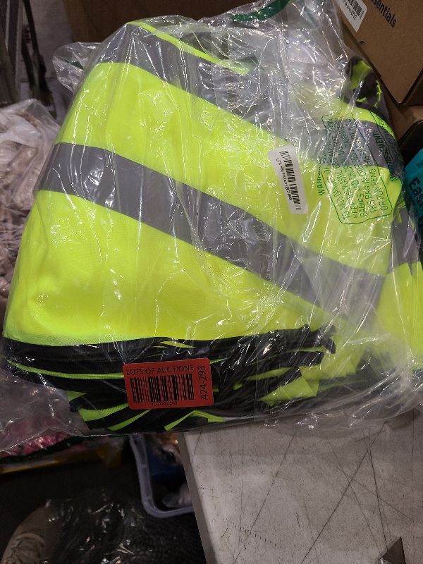 Photo 1 of 15 Pack Reflective Safety Vests with Pockets and Zipper Construction Work High Visibility Vest for Men Women(X-Large,Fluorescent Green)