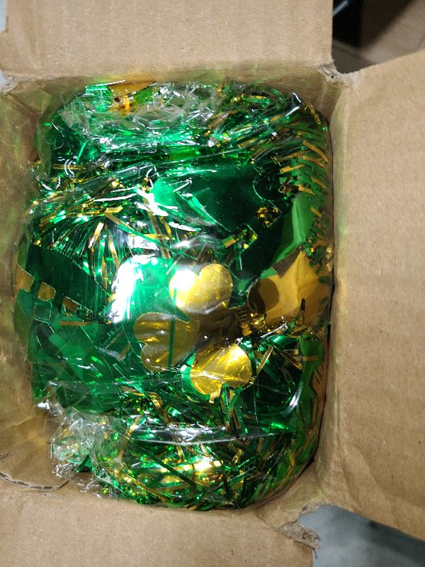 Photo 1 of 33 FT St Patricks Day Garland Decor Gold Green Shamrock Hat Tinsel Garland, Shiny Metallic Streamer Twist Garland Hanging St Patricks Day Decorations for Home Indoor Outdoor Irish Party Supplies