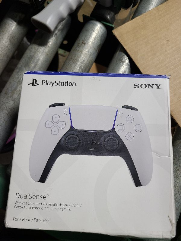 Photo 1 of 
PlayStation DualSense® Wireless Controller - White
