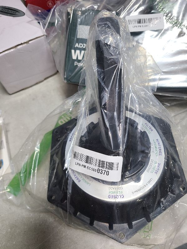 Photo 1 of 272531 Top Valve Assembly Kit Compatible with Six-Way 1.5-inch Top-Mount HiFlow Multiport Valve Models 262504, 262505, and 262506, for Sand Dollar Pool and Spa Sand Filters