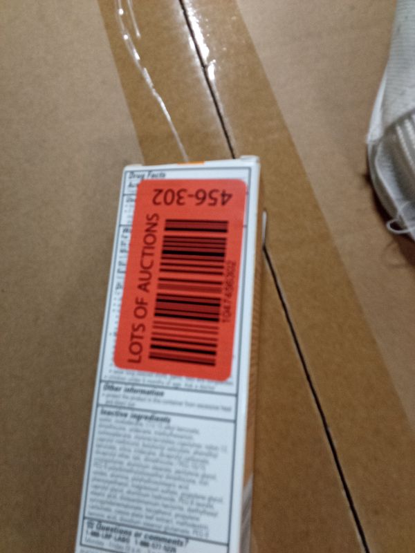 Photo 1 of La Roche-Posay Anthelios Tinted Sunscreen SPF 40+, Broad Spectrum SPF + Antioxidants, Titanium Dioxide & Zinc Oxide Sunscreen, 4 Flexible Shades With No White Cast, Oil Free & Oxybenzone Free