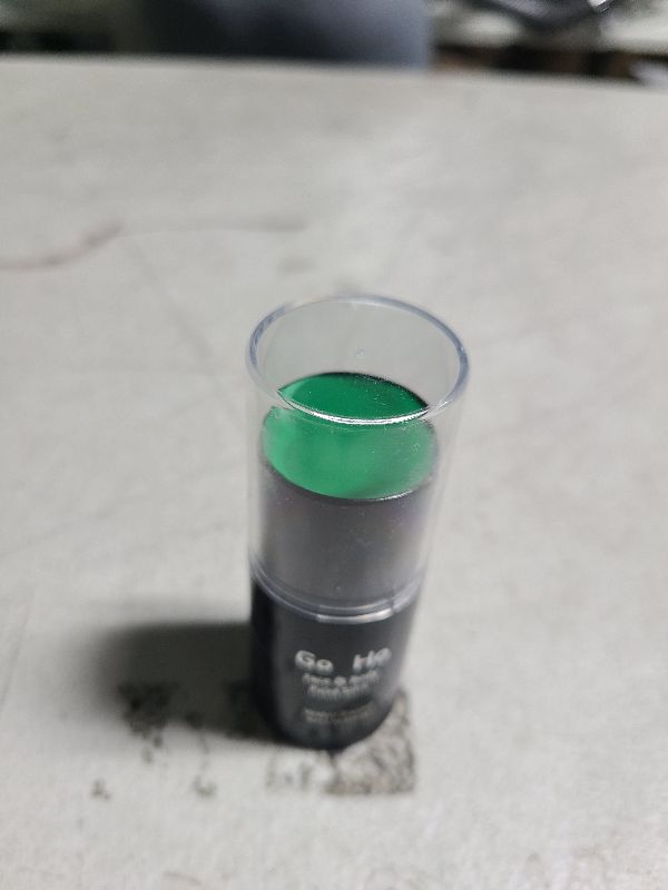 Photo 1 of Go Ho Amazon Green Face Paint Stick,Water Based Washable Face Paint Makeup Stick,Non-toxic Full-coverage Cream Body Paint for Adults Children Halloween Cosplay SFX Fiona Gamora Shreck Dinosa Makeup