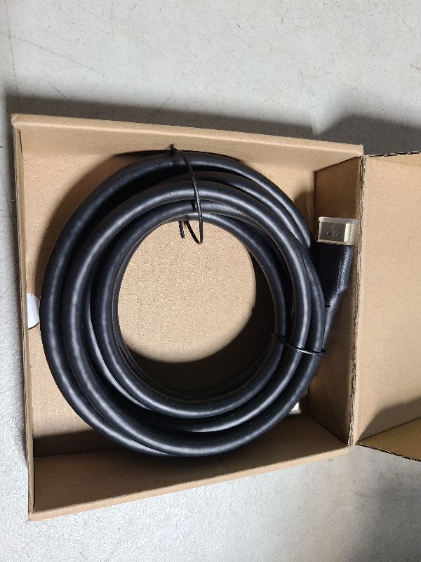 Photo 1 of Amazon Basics DisplayPort 1.4 Cable, 32.4Gbps High-Speed, 8K@60Hz, 4K@120Hz, Dynamic HDR and 3D, Gold-Plated Plugs, 10 Foot, Black