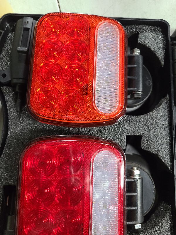 Photo 1 of Partsam Wireless LED Trailer Light Kit Magnetic Towing Tail Light Portable Universal Stop Turn Running Backup Reverse Red+Clear Lens w/ 7-Pin Plug Dual USB Cable Charger for Trucks Trailers 12-24V