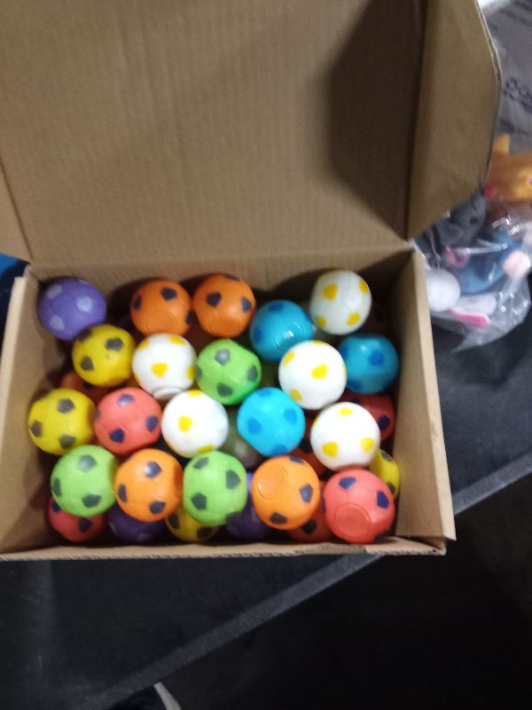 Photo 1 of 42 Pack Soccer Party Favors, Mini Fidget Spinners Soccer Ball Toys Sensory Fidget Toys Party Favors for Kids 4-8 8-12 Goodie Bag Stocking Stuffers Birthday Prizes for Classroom