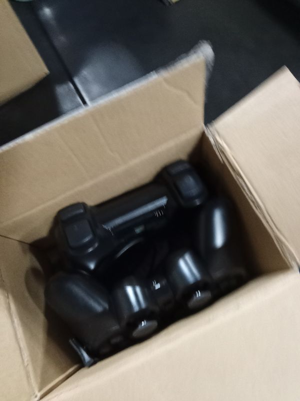 Photo 1 of 4K Wireless Retro Game Console Stick with 20000+ Games, Built-in 9 Emulators, two 2.4G Controllers Plug and Play Video Games for TV
