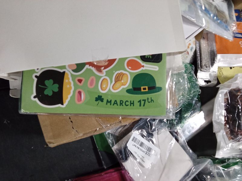 Photo 1 of 100 Pcs St. Patricks Stickers St. Patrick's Day Make Your Own Stickers Shamrock Sticker Sheets for Kids Make a Face Stickers for St. Patrick's Day Games DIY School Party Craft Favors (Shamrock Style)
