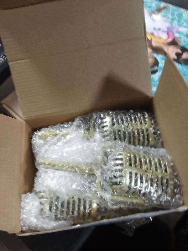Photo 1 of Zubebe 4 Pcs Retro Vintage Microphone Props Fake Microphone Plastic Pretend Mic for Podcast Event Rock and Roll Hip Hop Music Movie Theater Vintage Notorious Birthday Jazz Party Decorations(Gold)