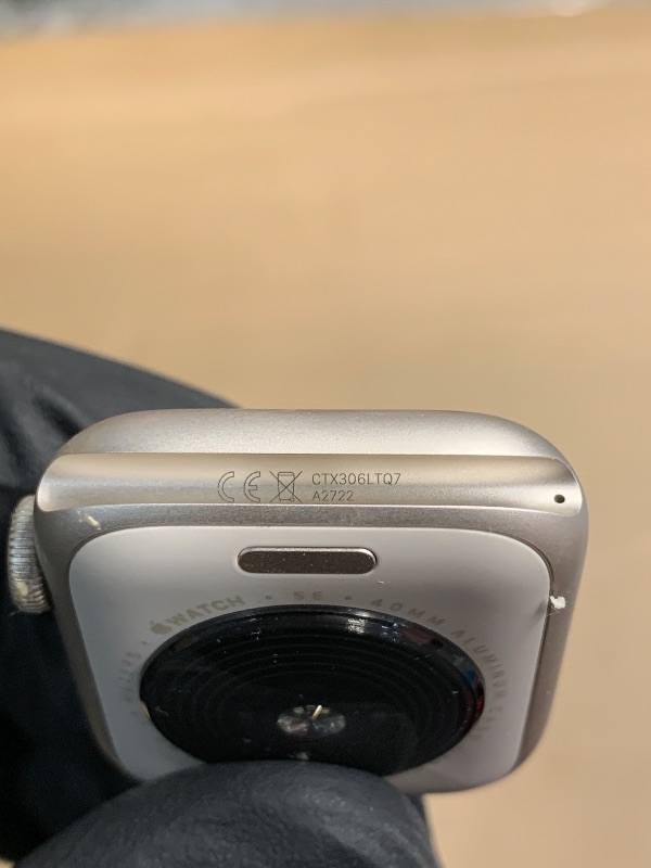 Photo 1 of ***(PARTS ONLY/ MISSING CHARGER/ NON FUNCTIONAL)***Apple Watch SE (2nd Gen) [GPS 40mm] Smartwatch with Starlight Aluminum Case with Starlight Sport Band S/M. Fitness and Sleep Trackers, Crash Detection, Heart Rate Monitor, Retina Display