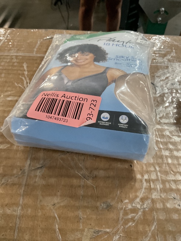 Photo 1 of (USED/FAIR) (BAGGED) Playtex womens 18 Hour Silky Soft Smoothing Wireless Us4803 Available With 2-pack Option Full Coverage Bra, Nude, 48C US