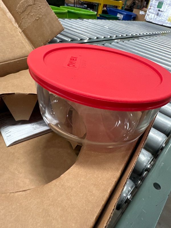 Photo 1 of  Pyrex Round Food Storage Container