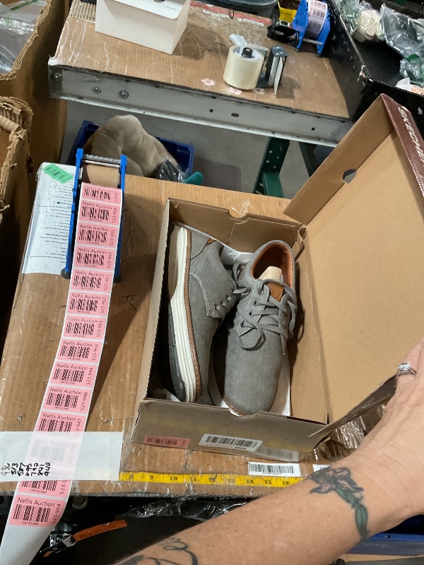 Photo 1 of ***(HEAVILY USED/ MINOR DAMAGE)***Skechers Men's Ederson Moreno Canvas Oxford Shoe, Beige, 11.5
