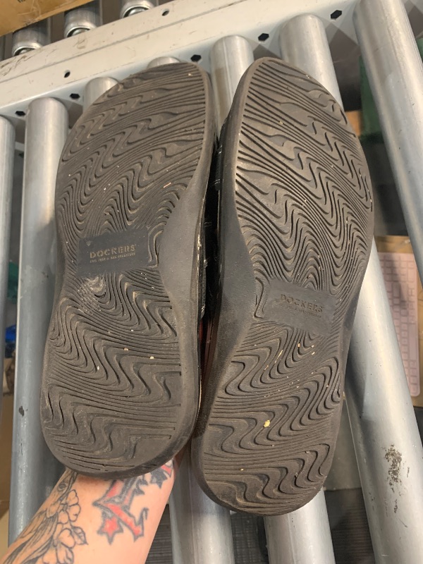 Photo 1 of ***(HEAVILY USED/ MINOR DAMAGE)***Dockers Men's Slide Sandal, Black, 14