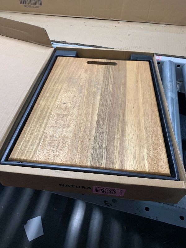 Photo 1 of (used) YSTKC Acacia Wood Cutting Boards Set of 3 PCS for Kitchen, Large Wooden Cutting Board Set with Handle, Thick Chopping Board