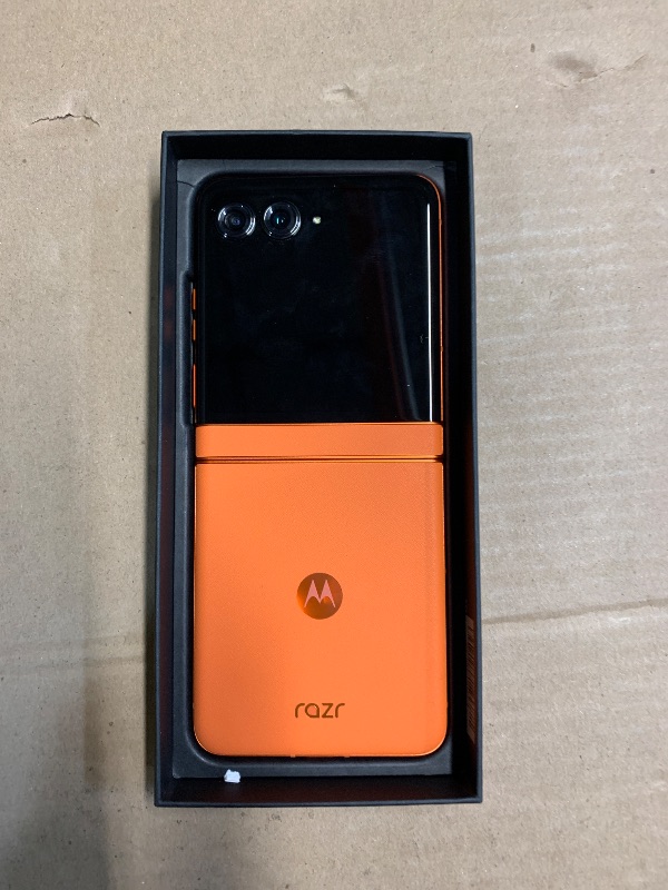 Photo 1 of *** PARTS ONLY, SCREEN BROKEN ****  razr | 2024 | Unlocked | Made for US 8/256GB | 50MP Camera | Spritz Orange