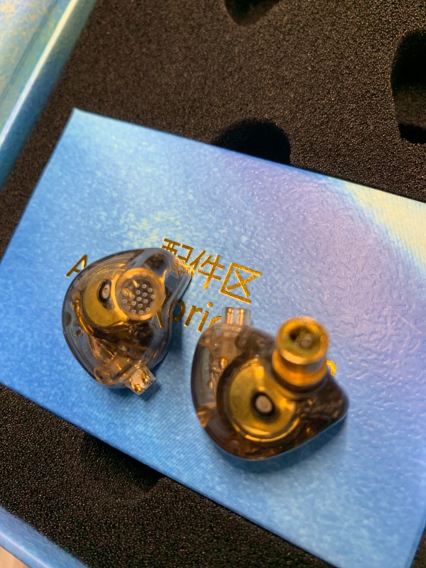 Photo 1 of (please see all images) (appears to be incomplete) Linsoul Xenns Mangird Tea PRO in Ear Monitor, 6BA+2DD Hybrid Earphone IEM, Wired Gaming Earbuds 