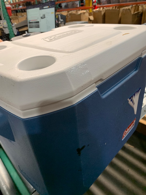 Photo 1 of (missing wheel)(see images) Coleman Xtreme 50qt Rolling Cooler with Wheels, Extra-Walled Insulation Keeps Ice up to 5 Days, Portable Wheeled Hard Chiller