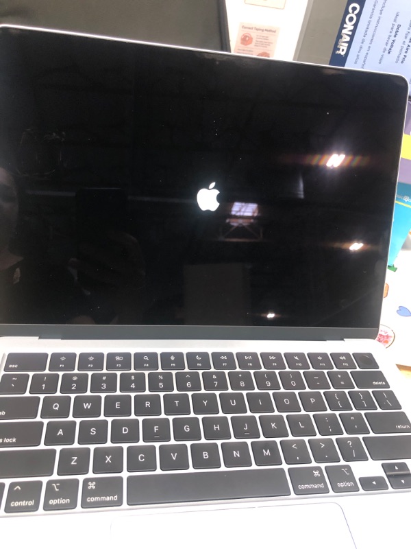 Photo 1 of **************COMPUTER LOCKED BY PASSWORD FROM LAST OWNER***********
Apple 2025 MacBook Air 13-inch Laptop with M4 chip: Built for Apple Intelligence, 13.6-inch Liquid Retina Display, 16GB Unified Memory, 256GB SSD Storage, 12MP Center Stage Camera, Touch