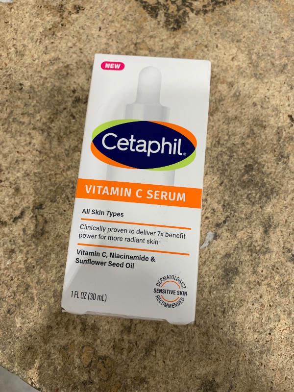 Photo 1 of Cetaphil Vitamin C Serum, Visibly Reduces Look of Dark Spots and Hyperpigmentation, Formulated with Niacinamide, Designed for Sensitive Skin, Fragrance Free, Dermatologist Tested, 1oz