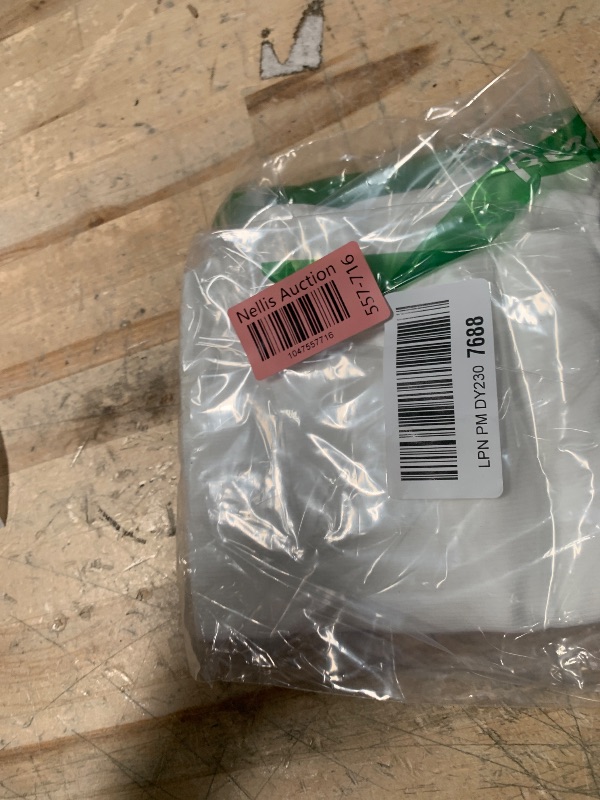 Photo 1 of Trendy Queen Womens Workout Tank Tops Racerback Summer 2025 Camisole Top V Neck Ribbed Sleeveless Beach Fashion Clothes White L