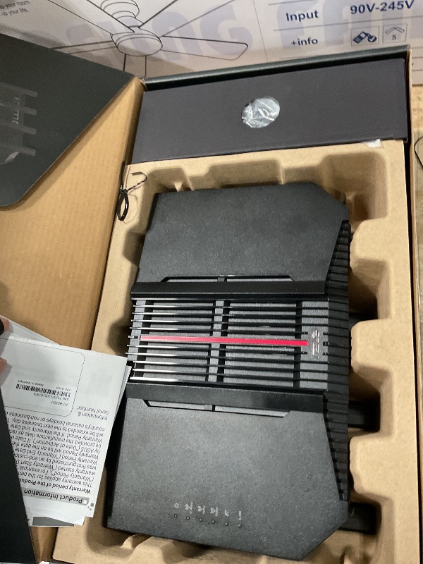 Photo 1 of *UNABLE TO TESTED* ASUS RT-BE92U BE9700 Tri-Band WiFi 7 Router, Supports New 320MHz Bandwidth & 4096-QAM, MLO, AI WAN Detection, AiMesh Support, Subscription-Free Network Security & Comprehensive VPN Features