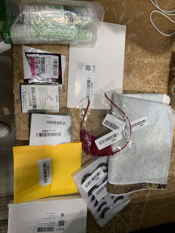 Photo 1 of * FINAL SALE!! NO REFUNDS// BUNDLE OF ASSORTED MISCELLANEOUS ITEMS (10 ITEMS)