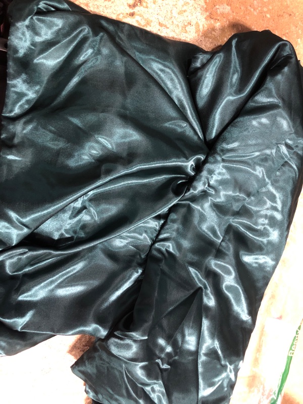 Photo 1 of *UNKNOWN SIZE** SILK EMERALD GREEN SHEETS 