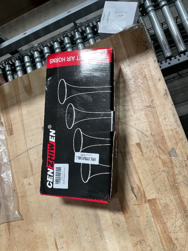 Photo 1 of 150db Truck Air Horn,4 Trumpet Horns Train Horn Kit for Truck 12V Super Loud Air Horns with compressor suitable for pickup/motorhome/SUV/truck/train(4-Trumpet with Air Compressor 12V and button)