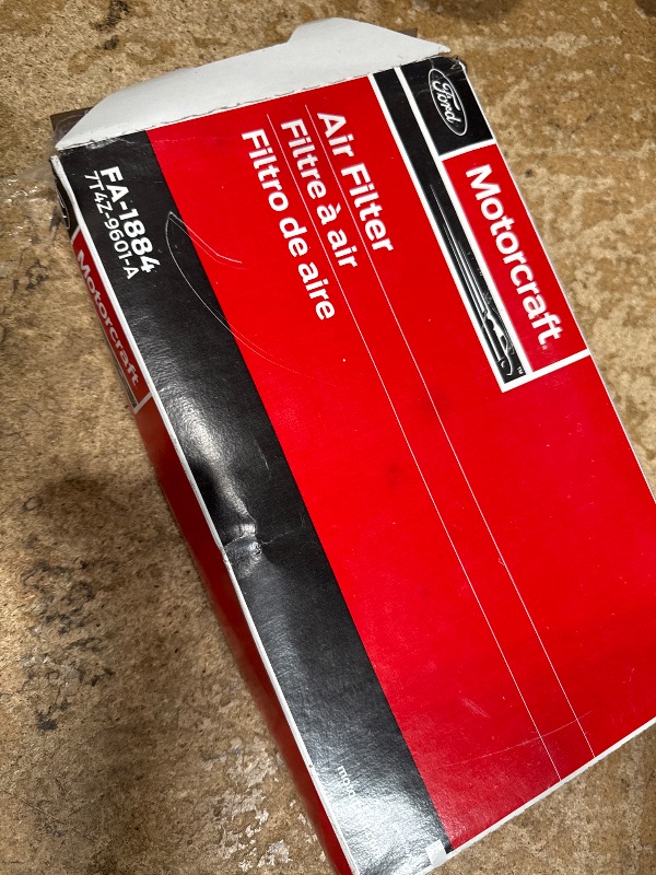 Photo 1 of Motorcraft FA1884 Air Filter