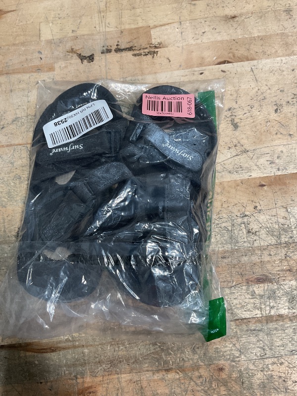 Photo 1 of ***(HEAVILY USED/ MIO=NOR DAMAGE)***Teva Women's Original Universal Sandal, Black, 6 M US
