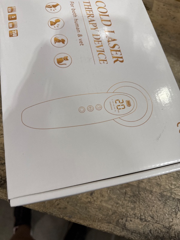 Photo 1 of 4x808nm+12x650nm, 3500mAh Battery, 4Hz pulsed Near Infrared Red Light Therapy Treatment for Body Pain Relief, Handheld Cold Light Therapy Device for Dogs Cats Horse Pets