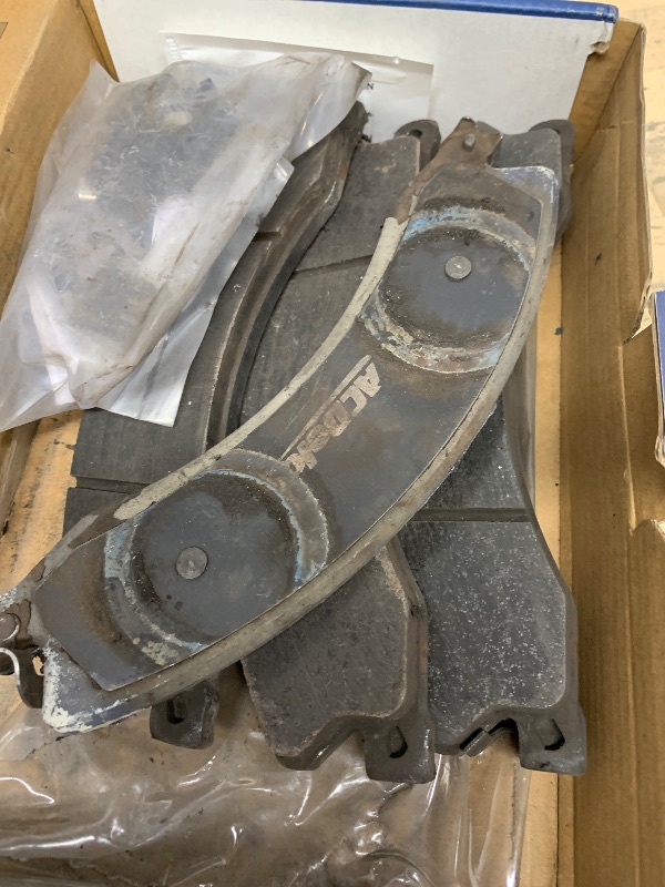 Photo 1 of ACDelco Gold 17D1411SDH Performance Ceramic Disc Brake Pad Set