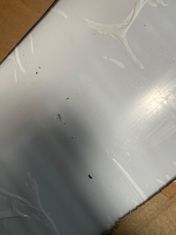 Photo 1 of **********MISSING SMALL HARDWARE************
Beleeb RV Skylight Replacement 18" x 26" -Universal Outer Dome Fits All Standard 14"x22" Openings, RV Shower Skylight for Camper Trailer Fifth Wheel Motorhome Truck (WHITE)