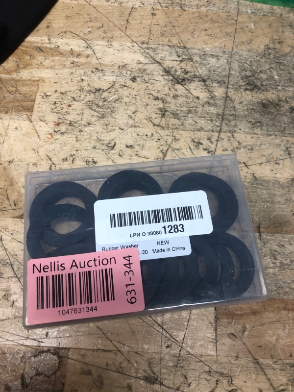 Photo 1 of 1-1/2" OD x 1" ID x 1/7" Thickness Rubber Flat Washers, Heavy Duty Abrasion Resistant Rubber Washers, Black, 20 PCS